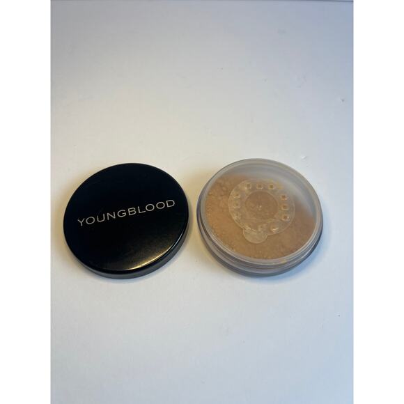 NWOT Unopened Young Blood Natural Loose Mineral Foundation - Toast - Picture 5 of 6